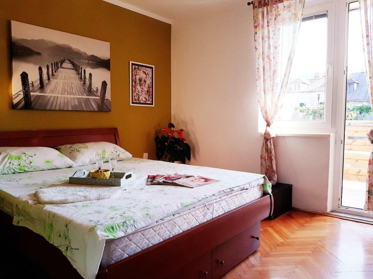 Apartment The Royal Square Cetinje Buitenkant foto